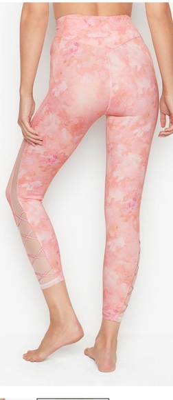 VS Incredible Esencial Lace-Up Legging XL (16) - Picture 4 of 9